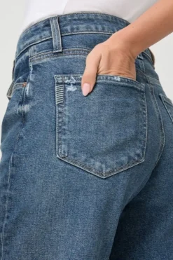 ALEXIS BARREL LEG JEAN (LOVEJOY DISTRESSED)