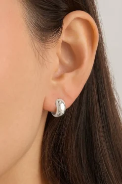 BOLD HUGGIE HOOPS (STERLING SILVER)