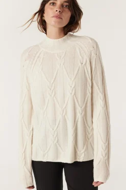 CASHWOOL CABLE JUMPER (MILK)