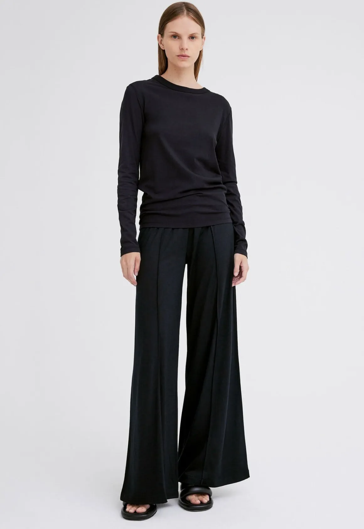 DAVIES L/S TEE (BLACK)