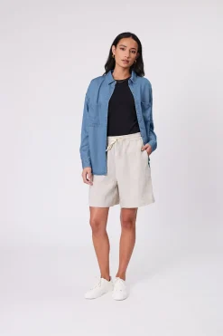 EASE BERMUDA SHORT (NATURAL)