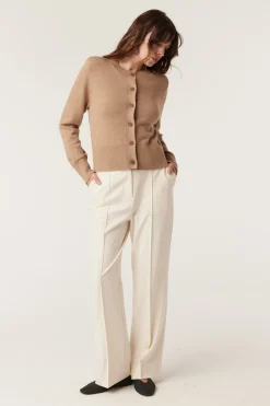 HARRIET MERINO CARDIGAN (CAMEL)