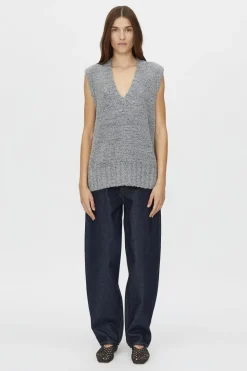 IZARA KNIT VEST (CHARCOAL NAVY)