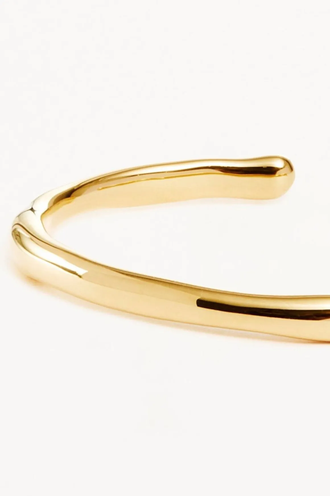 LOVER CUFF (18K GOLD VERMEIL)