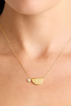 LUCKY LOTUS NECKLACE (18K GOLD VERMEIL)