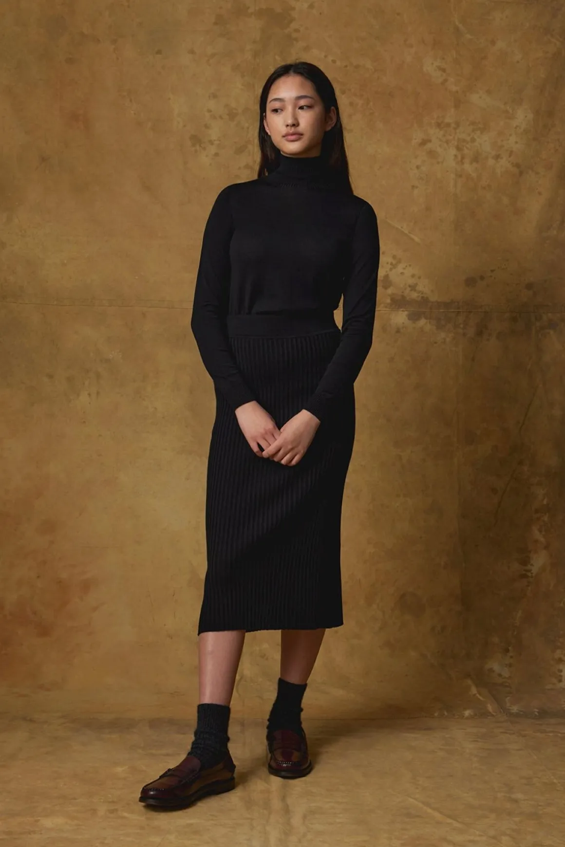 MERINO SKIVVY (BLACK)