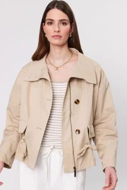 OLYMPUS SHORT TRENCH (CAMEL)