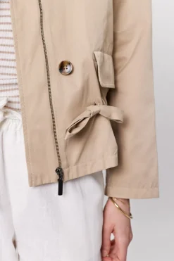 OLYMPUS SHORT TRENCH (CAMEL)
