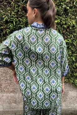 WYLIE RELAXED SHIRT (GREEN BLUE IKAT)